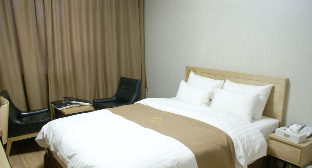 Y Ocean Hotel Joszu Kültér fotó